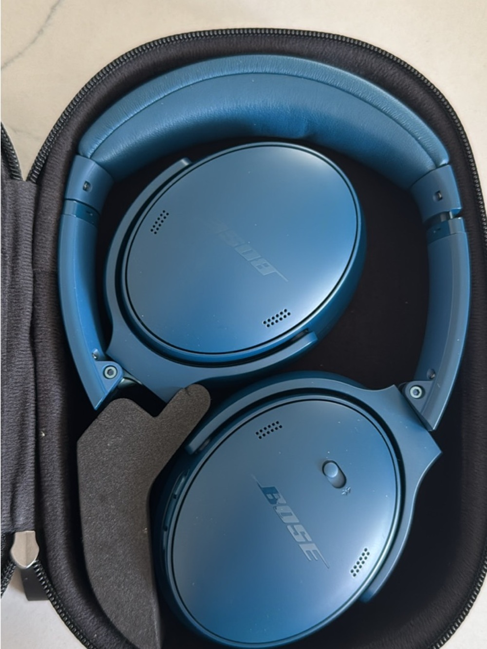 Bose QuietComfort Headphones - Noise Cancelling - Twilight Blue